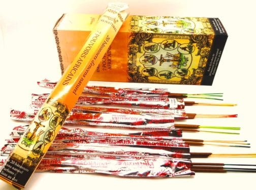 7 POUVOIRS AFRICAINS  AROMATIKA HEXA – 7 pochettes dans chaqe tube avec parfums différenciés par couleurs végétales