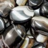 c – GALET TROUE OEIL DE TAUREAU – Reste 2 pièces
